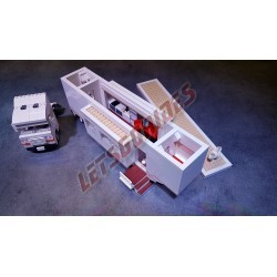  - Caravane, Reproduction d'une caravane extensible en briques LEGO®.
