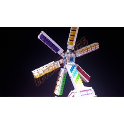  - Top Scan, Motorized reproduction of the fairground attraction "Top Scan" made with Lego bricks.
Foldable on 3 trailers.
