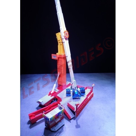 LetsGoRides - New World XXL, 
Motorized reproduction of the fairground attraction "New World XXL" made with Lego bricks. Foldab