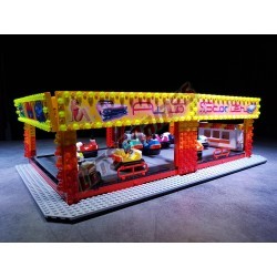  - Auto Scooter, Motorized reproduction of the fairground attraction Bumper Cars made with LEGO® bricks. Foldable on included tr