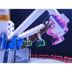 LetsGoRides - Smashing Jump, Motorized reproduction of the fairground attraction "Smashing Jump" made with Lego bricks. Foldable
