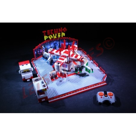 LetsGoRides - TechnoPower, 
Motorized reproduction of the fairground attraction 'Techno Power' made with Lego. Foldable on one 