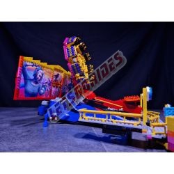 LetsGoRides - Heavy Rotation, 
Motorized reproduction of the fairground attraction "Heavy Rotation" made with Lego bricks
Tran