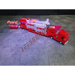 LetsGoRides - StreetFighter, 
Motorized reproduction of the fairground attraction 'StreetFighter' made with Lego.
Foldable on 1 