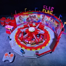 Flic Flac – Motorisiertes LEGO®‑Fahrgeschäft, zusammenklappbar auf Anhängern