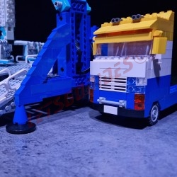 Inversion - Jahrmarktsattraktion aus LEGO® Steinen