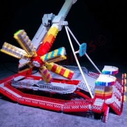 Star Shape – Giostra da luna park LEGO® motorizzata