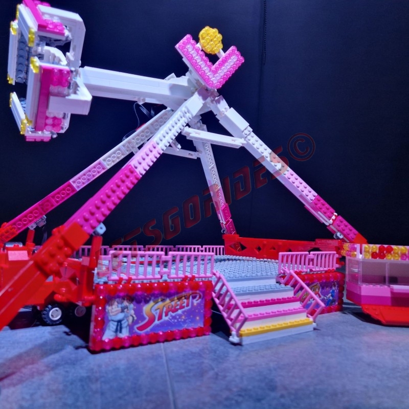 Street Fighter - LEGO® stenen kermisattractie