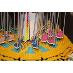  - Wave Swinger, Reproduction motorisée de l'attraction foraine "Wave Swinger" en briques Lego
Transportable sur trois remorques