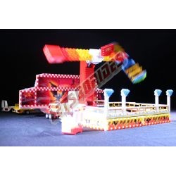  - Inferno, Reproduction de l'attraction foraine "Inferno" (Mondial Rides) en briques Lego.
Transportable sur 4 remorques.
